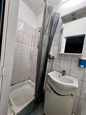 închiriere   garsoniera zona Cet - 1000 lei  - imagine 5