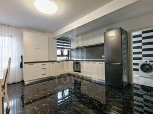 Penthouse 100 mp, terasă generoasă- vedere panoramică, compartimentare excelenta - imagine 6