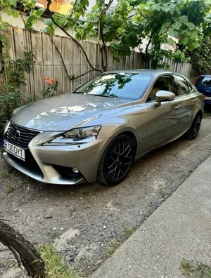 Lexus 300h 2016 - imagine 6