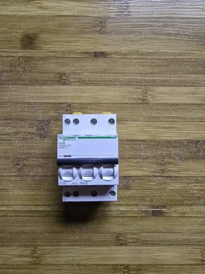 Componente sistem fotovoltaice Huawei - imagine 4