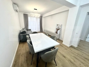 Apartament 2 camere, 52mp, etaj intermediar, balcon, parcare, zona Terra