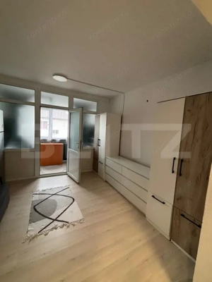 Cameră de cămin cu baie și bucătărie proprie  - imagine 4