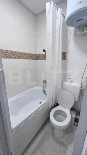 Cameră de cămin cu baie și bucătărie proprie  - imagine 8