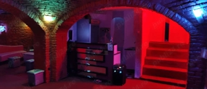 Inchiriez spatiu comercial zona centrala, tip underground