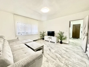 Apartament cu 2 camere mobilat si utilat - pozitie excelenta - zona Dambovita