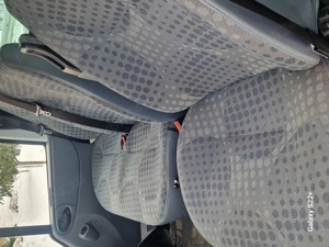 Ford Transit 8+1 Locuri - imagine 4