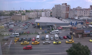 Inchiriez apartament 2 camere City Park Mall 70mp decomandat renovat ,centrala pe gaze,termen lung