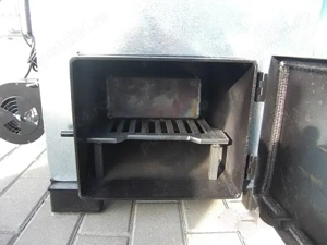 Aeroterme pe ulei ars si lemne pentru incalzire hale,ateliere,depozite sau sere de 20,30 sau 50kw. - imagine 4