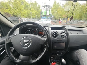 Dacia Duster 1.5 dci 4x4 - imagine 2