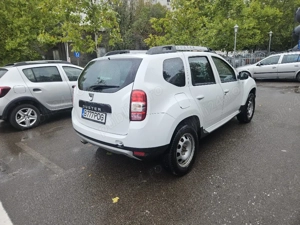 Dacia Duster 1.5 dci 4x4 - imagine 4