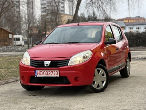 Dacia Sandero*1.2 benzina*aer conditionat*km:122.764*Tuv Germania*2010