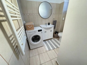 Casa moderna, frumos amenajata in zona Bogdanestilor - imagine 17