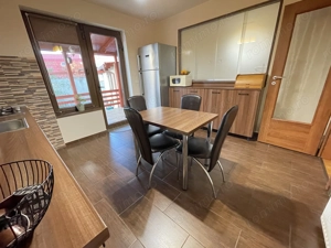 Casa moderna, frumos amenajata in zona Bogdanestilor - imagine 5