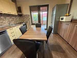 Casa moderna, frumos amenajata in zona Bogdanestilor - imagine 4