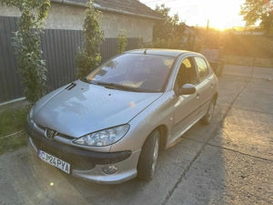 dezmembrez sau vand intreg peugeot 206 1.4hdi - imagine 3