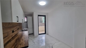 Vila - Bloc modern de 11 camere zona Centrul Civic , Onix - imagine 19