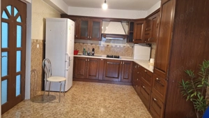 Casa de inchiriat Curtea de Arges - imagine 9