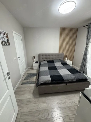 Apartament cu 2 camere decomandat, etajul 1 Giroc - imagine 3