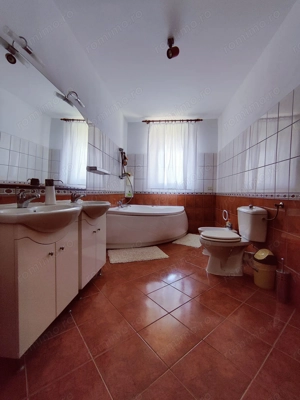 CASA INDIVIDUALA GHIRODA +TEREN 1752 MP - imagine 16