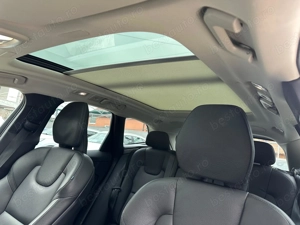 Volvo XC60 2.0 Diesel 197 CP An 2024 - imagine 19