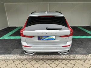 Volvo XC60 2.0 Diesel 197 CP An 2024 - imagine 4