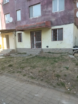 Inchiriez spatiu comercial