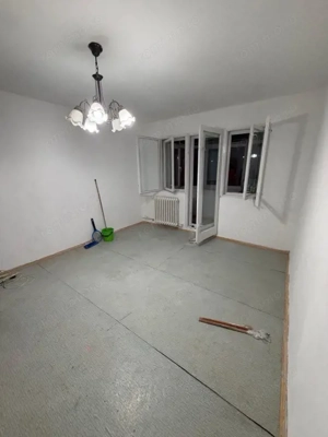Apartament 2 camere, 43 mp , zona Craiovita Noua