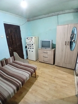   Piata rahova  1 din 4 