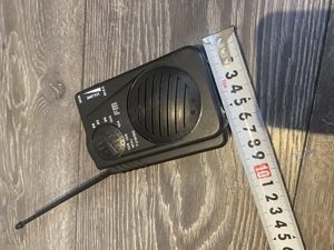 Mini Radio Portabil FM   Design Retro, Ideal pentru Drumeții Urgențe - imagine 5