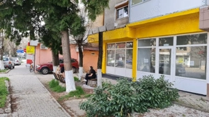 Spatiu comercial de inchiriat - imagine 2