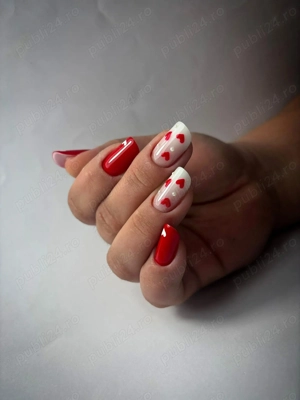 Realizez manichiură cu semi și gel  - imagine 3