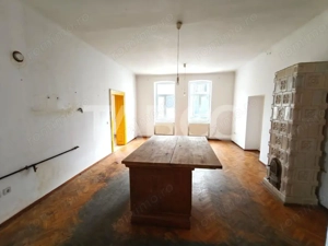 Spatiu de inchiriat in curte proprie - zona Lupeni - Comision 0 - imagine 11