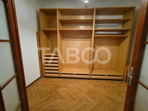 Spatiu de inchiriat in curte proprie - zona Lupeni - Comision 0 - imagine 10