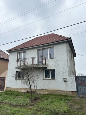 Casa de vanzare Livada de Bihor   Accept la schimb apartament + diferenta