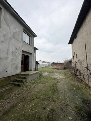 Casa de vanzare Livada de Bihor   Accept la schimb apartament + diferenta - imagine 3