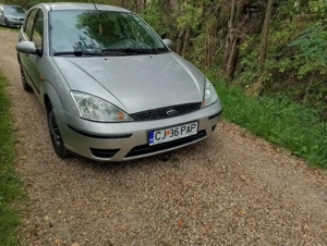 Vând sau schimb Ford focus  - imagine 4