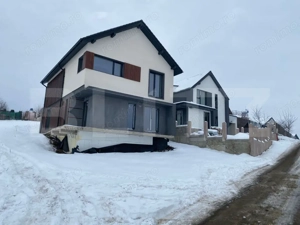 Casa individuala CF, 4 camere, 136mp, teren 700mp, view, intrare Chinteni