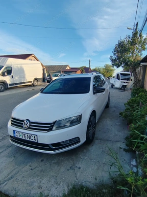 Vând w b7 an 2012otor 2.0 170 de cai euro 5 acte valabile stare ffbună 4x4 etc tel  