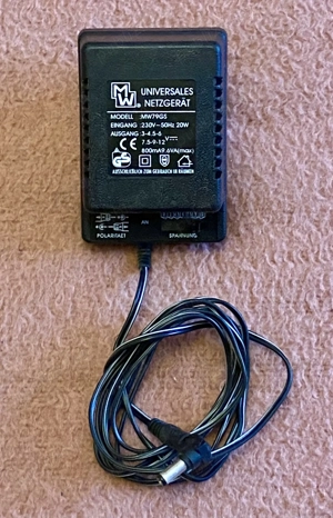 Alimentator de la 220V la 3 4,5 6 7,5 9 12V reglabil  - imagine 3