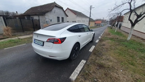 Vand Tesla Model 3 Long Range AWD  - imagine 2