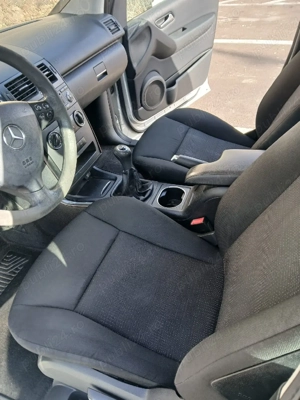 Mercedes Benz A160 - imagine 4