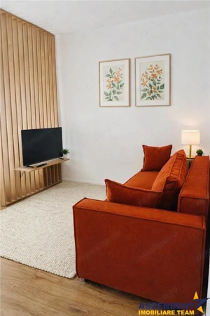 Decomandata,bloc nou,terasa,loc parcare, aria Coresi,Tractorul,Brasov.
