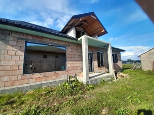 Vând sau schimb casă in Odoreu  - imagine 2