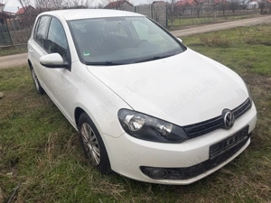 VW Golf 6, an 2009, 1.4 mpi - imagine 5