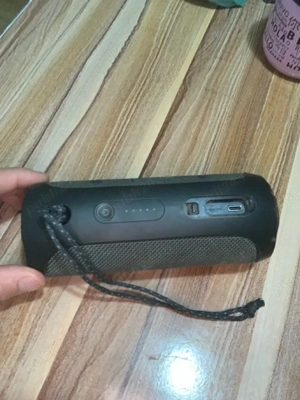 Vand boxa jbl flip essential2 - imagine 2