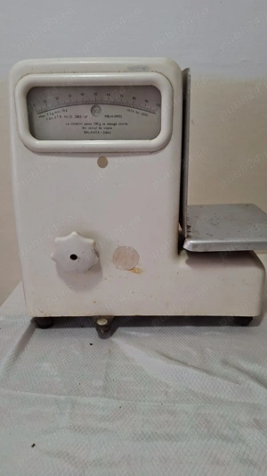 Balanță de laborator 1974