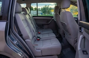 Volkswagen Touran 1.9 TDI Highline, motor BKC - imagine 2