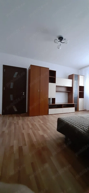 Proprietar închiriez apartament 2 camere Timpuri Noi