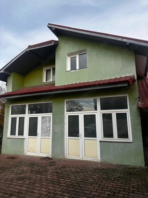 Închiriez Spațiu Comercial 