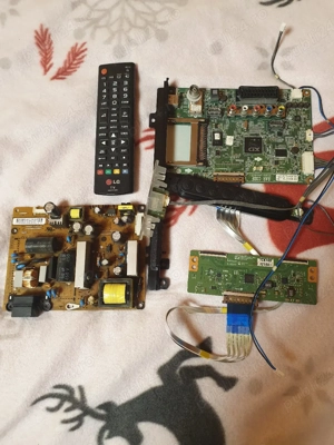 Electronică  LG 32LN5400 - imagine 3